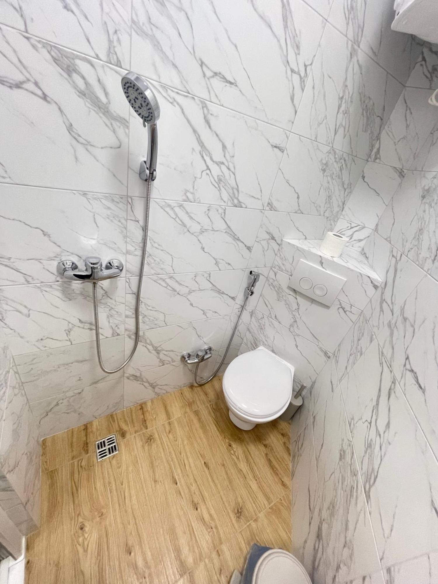 Pierre Apartments Одеса Екстер'єр фото